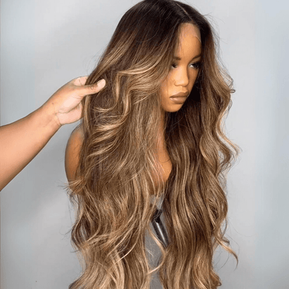 Highlight Blonde Color 13×4 / 4×4 Lace Long Wavy Human Hair Wigs Ombre Blonde Balayage Lace Front Wigs